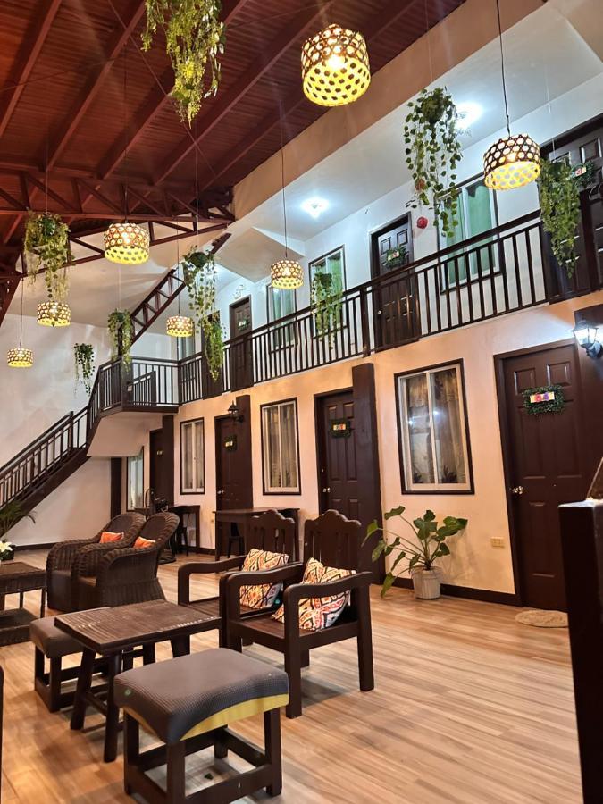 Close To The Airport, City Center, Accessible - Amancio'S New Extension Puerto Princesa Exterior photo